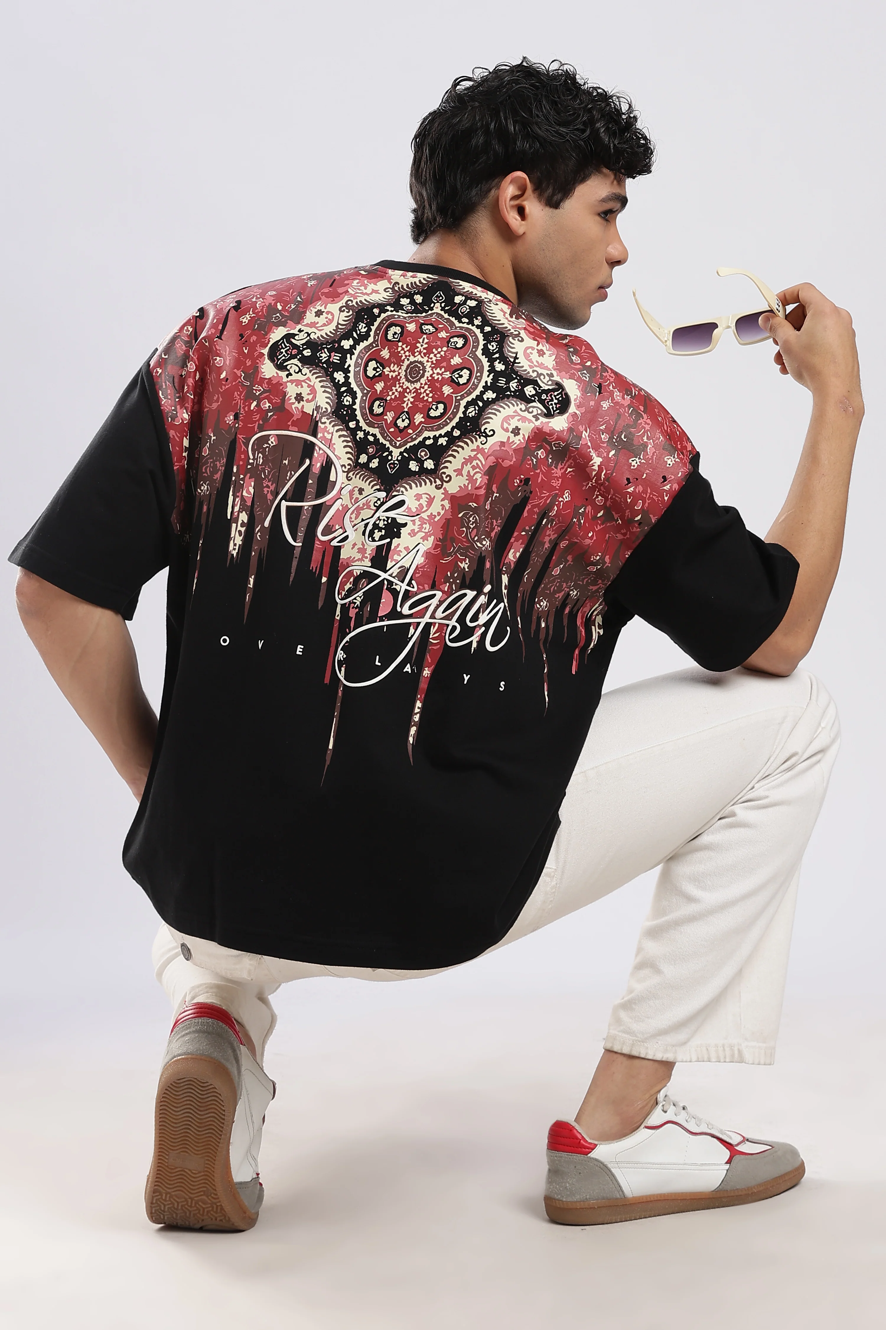 Carpedian Black Oversized Tshirt - Image 15