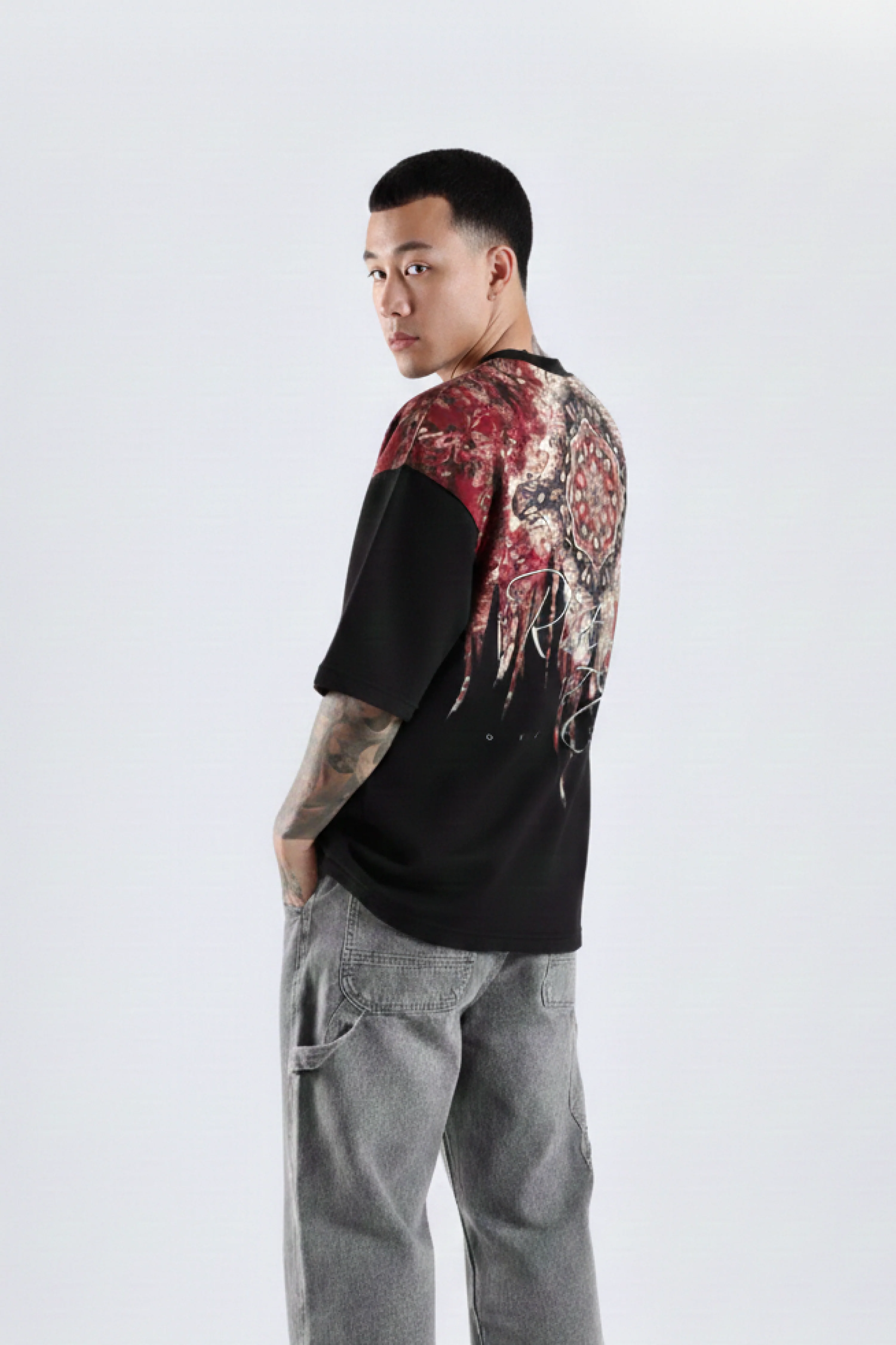 Carpedian Black Oversized Tshirt - Image 9