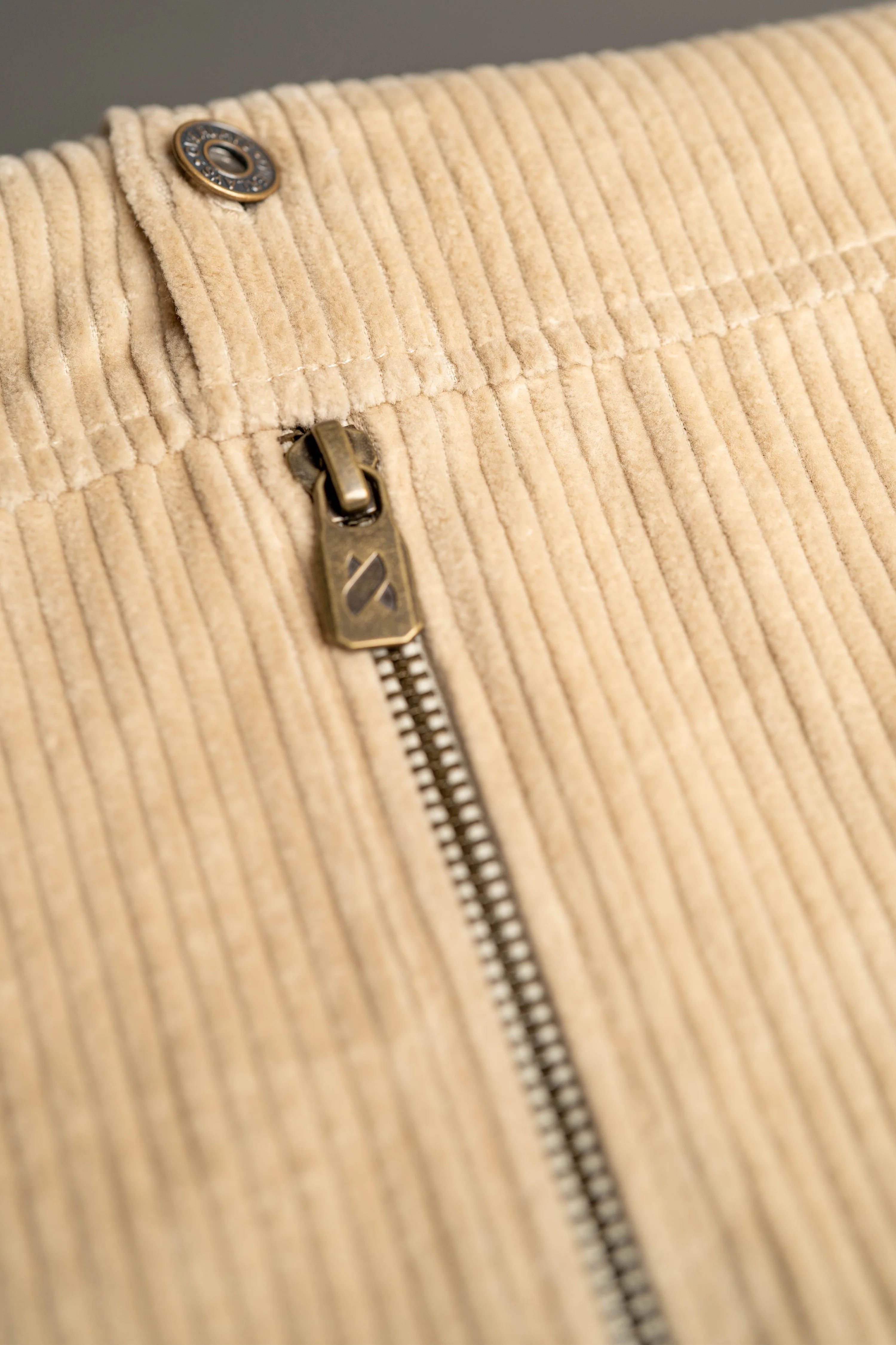 Fawn Textured Corduroy Shaket - Image 6